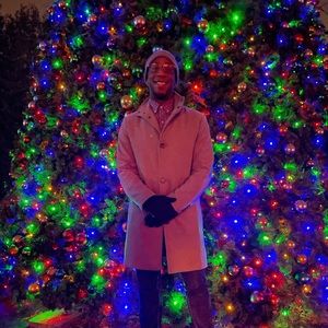 Meet your Posher, Antony